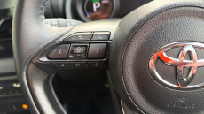 Toyota Yaris 1.5 Hybrid Design 5dr CVT Hybrid Hatchback